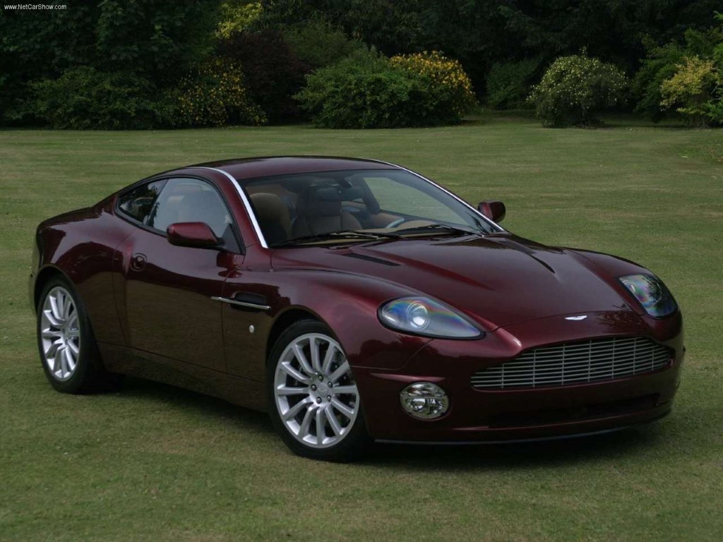 Aston Martin Vanquish V12 Vanquish